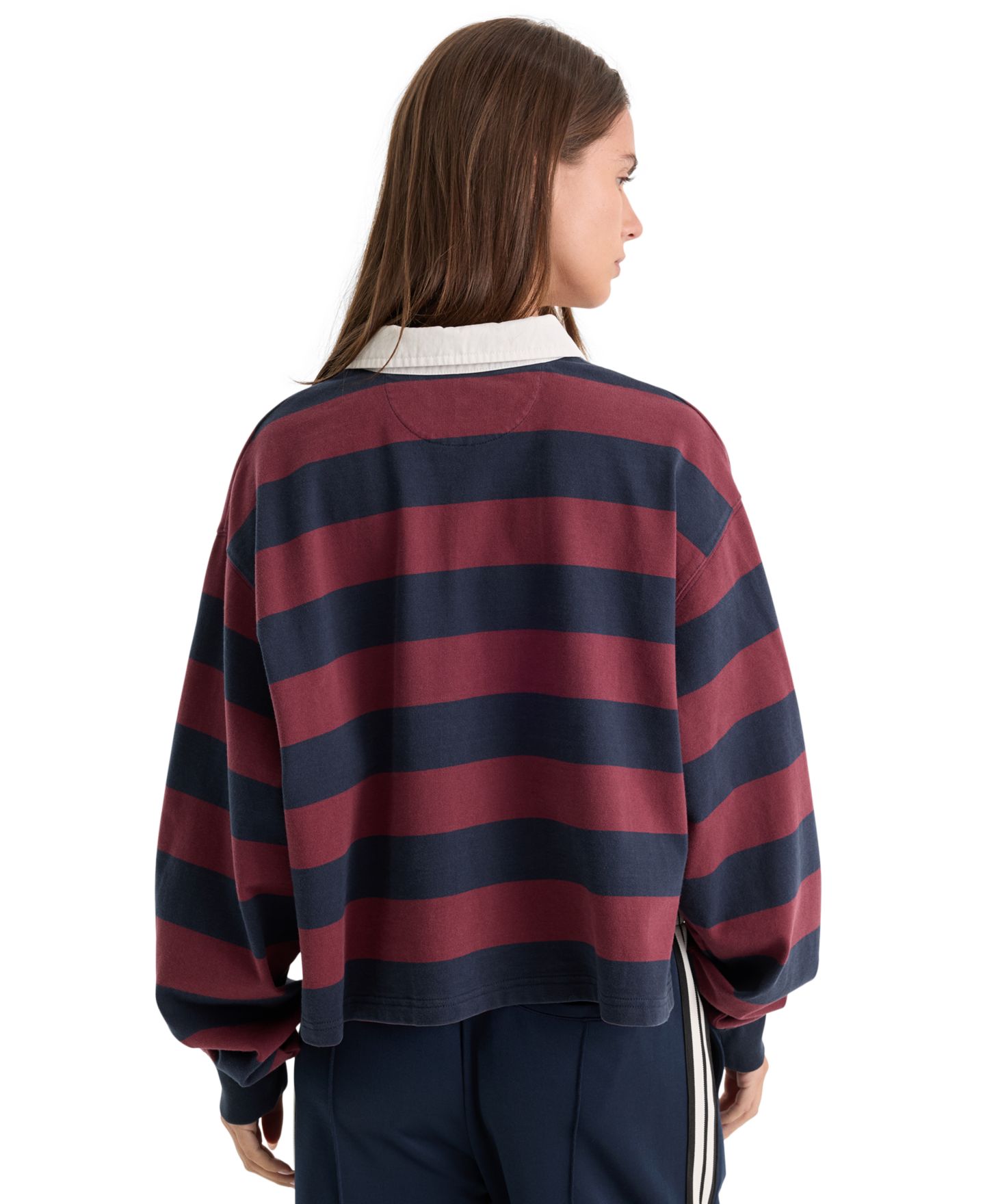 Женская футболка Good American Cropped Rugby Polo T-Shirt, цвет: Тёмно-синий ягодный чёрный полосатый — фото 4