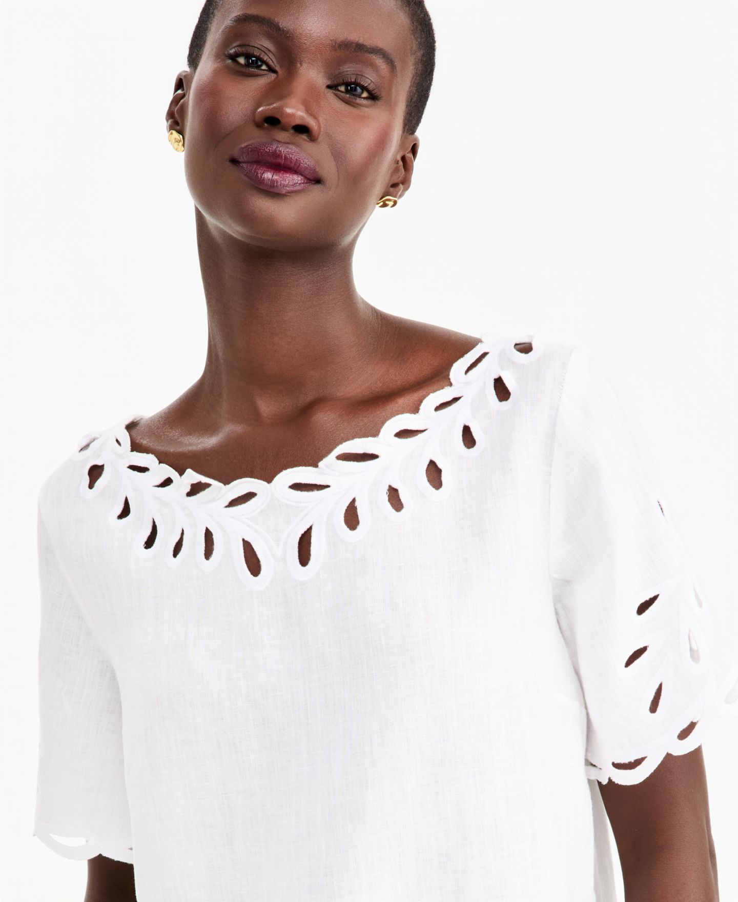 Женская блузка Charter Club Boat Neck Short Sleeve Scalloped-Edge Linen Blouse, цвет: Яркий белый — фото 3
