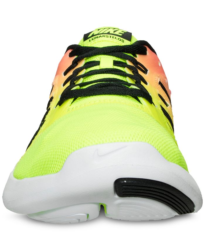 nike lunar stelos