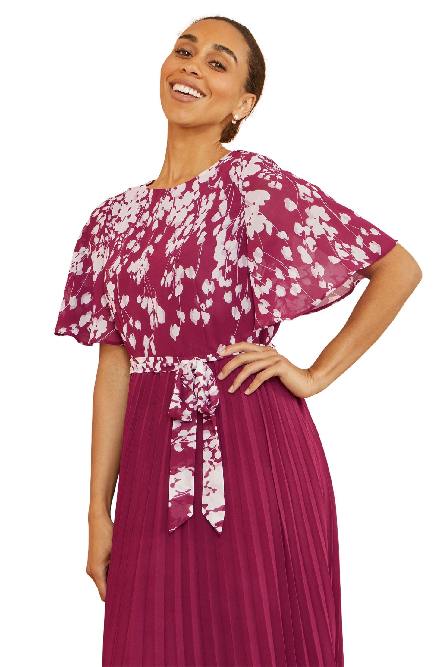 Женское платье Yumi Short Sleeve Pleated Midi, цвет: Бордовый — фото 4