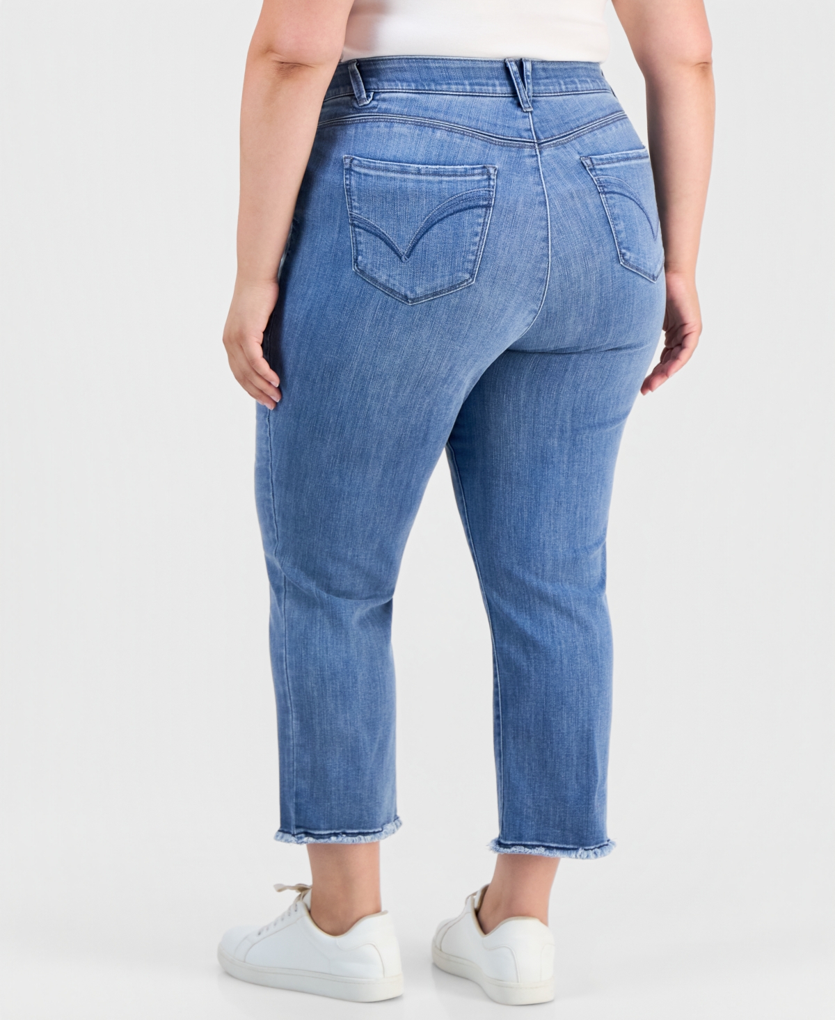 Democracy Plus High-Waisted Straight-Leg Frayed-Hem Jeans