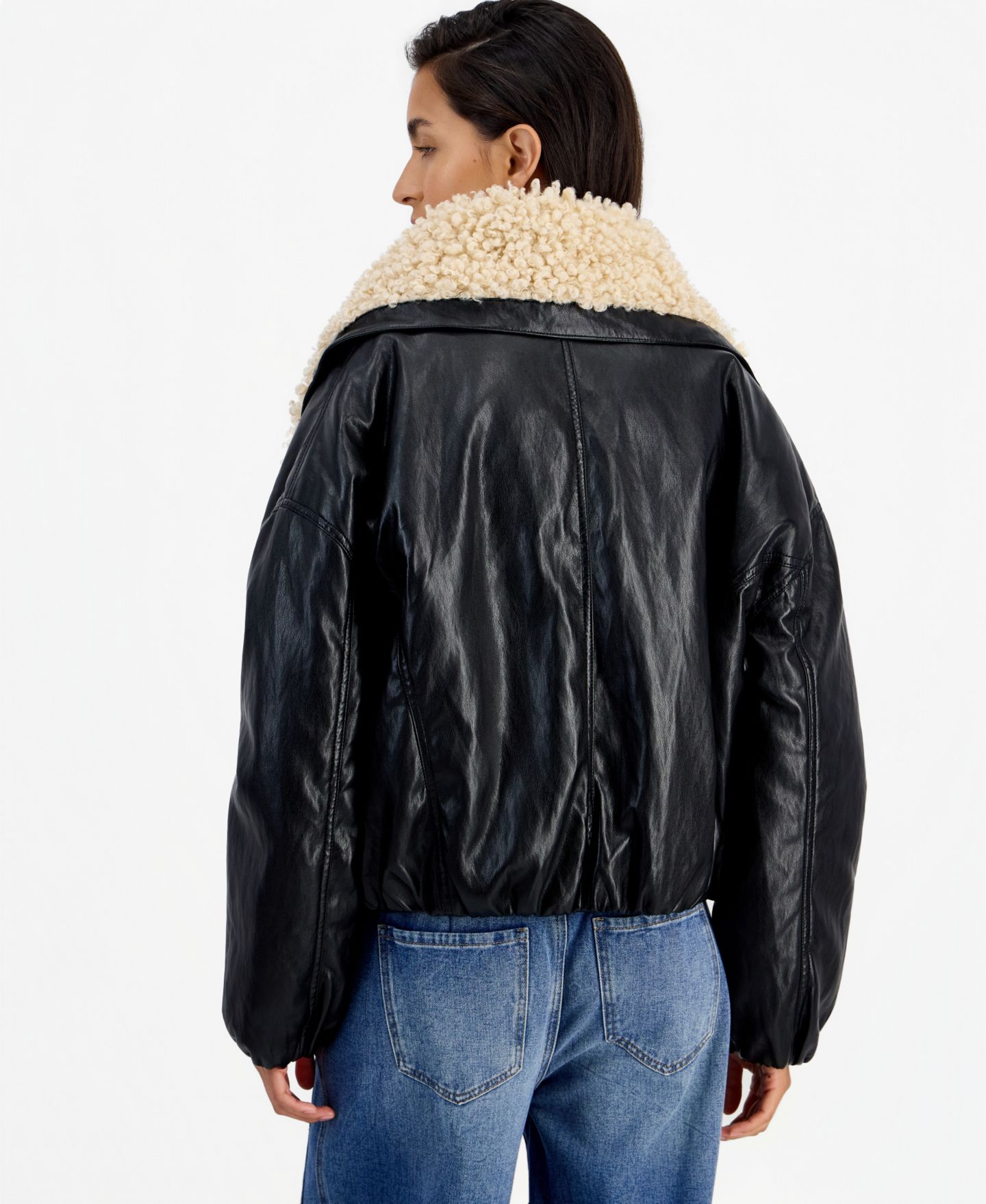 Женская куртка And Now This Sherpa-Lined Faux Leather Moto Bomber, цвет: Глубокий чёрный — фото 4