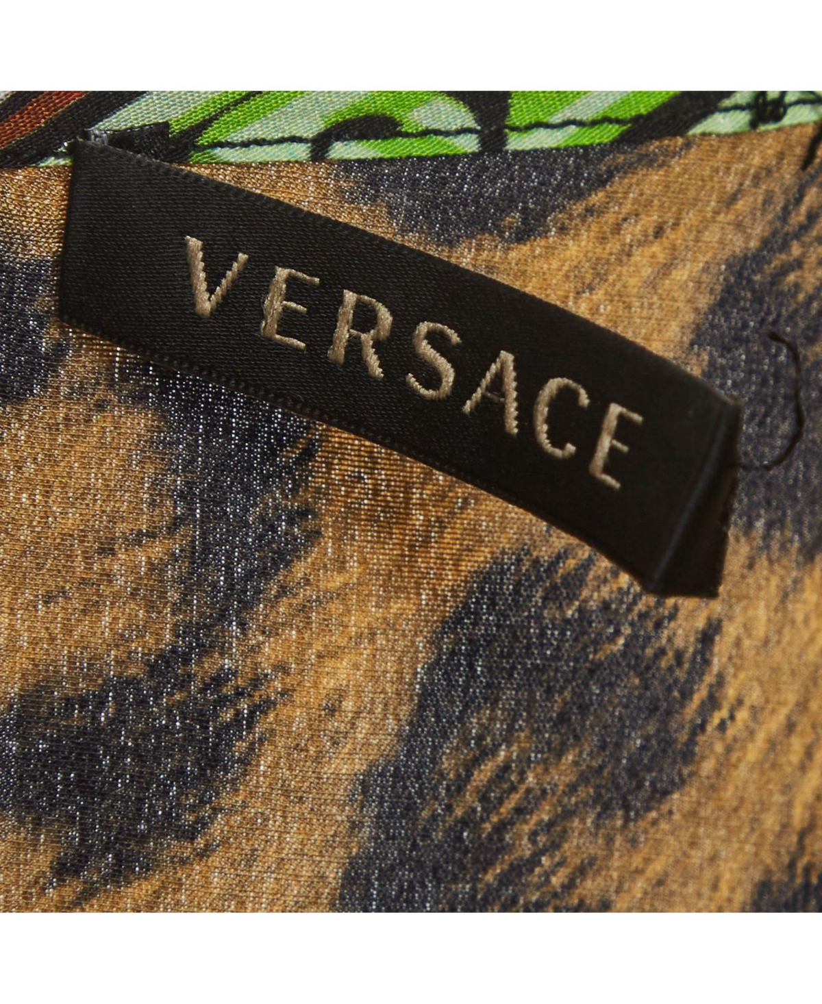 Pre-Owned Versace Women's Amplified Print Silk Tunic Top