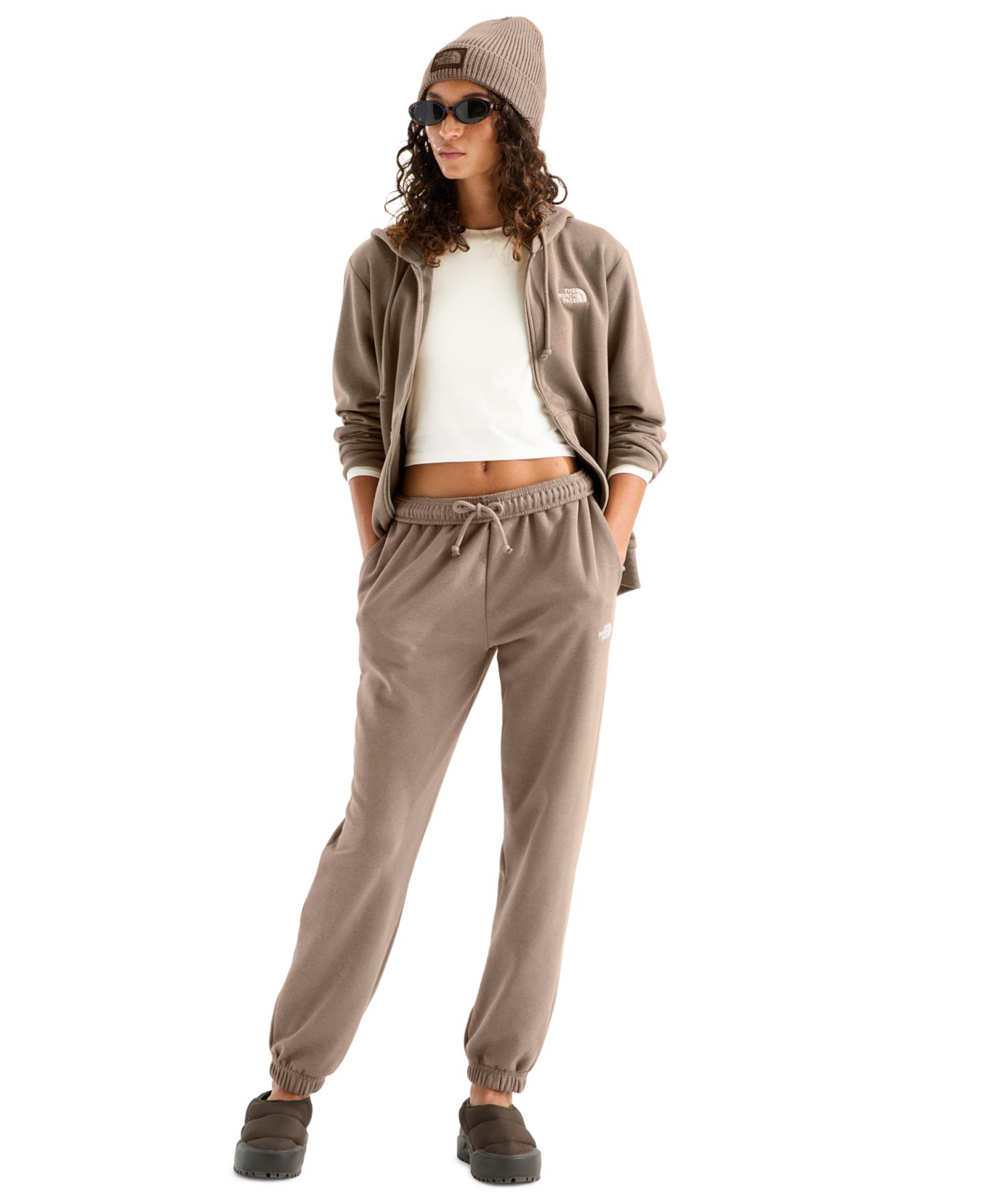 Женские брюки The North Face Evolution Logo Jogger, цвет: Гранатовый — фото 2