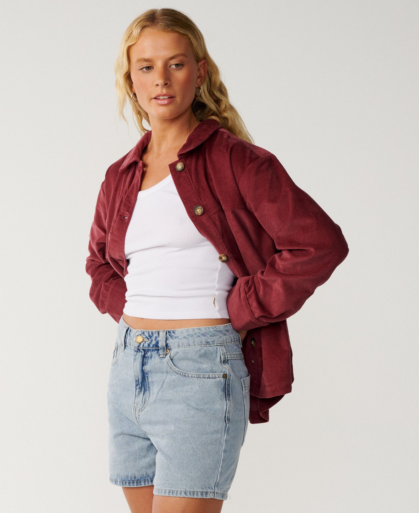 Женская рубашка Rip Curl Keepsakes Washed Cord Cotton Button-Front, цвет: Тёмный сливовый — фото 2