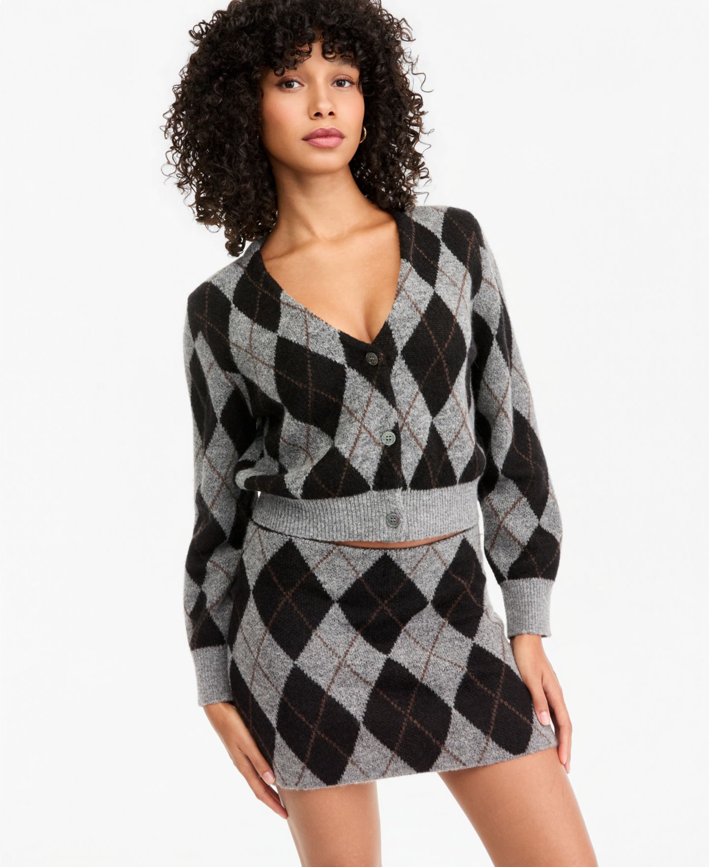 Женский кардиган Bar III Argyle Cropped V-Neck, цвет: Серый комбинированный — фото 1