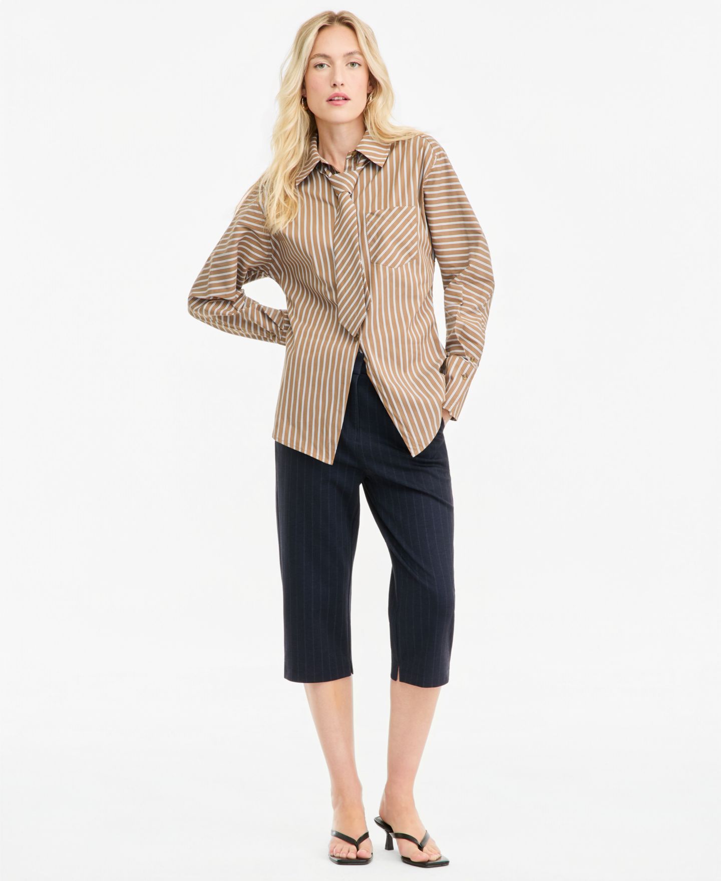 Женская рубашка Bar III Collared Striped Poplin Tie, цвет: Коричневый комбинированный — фото 3