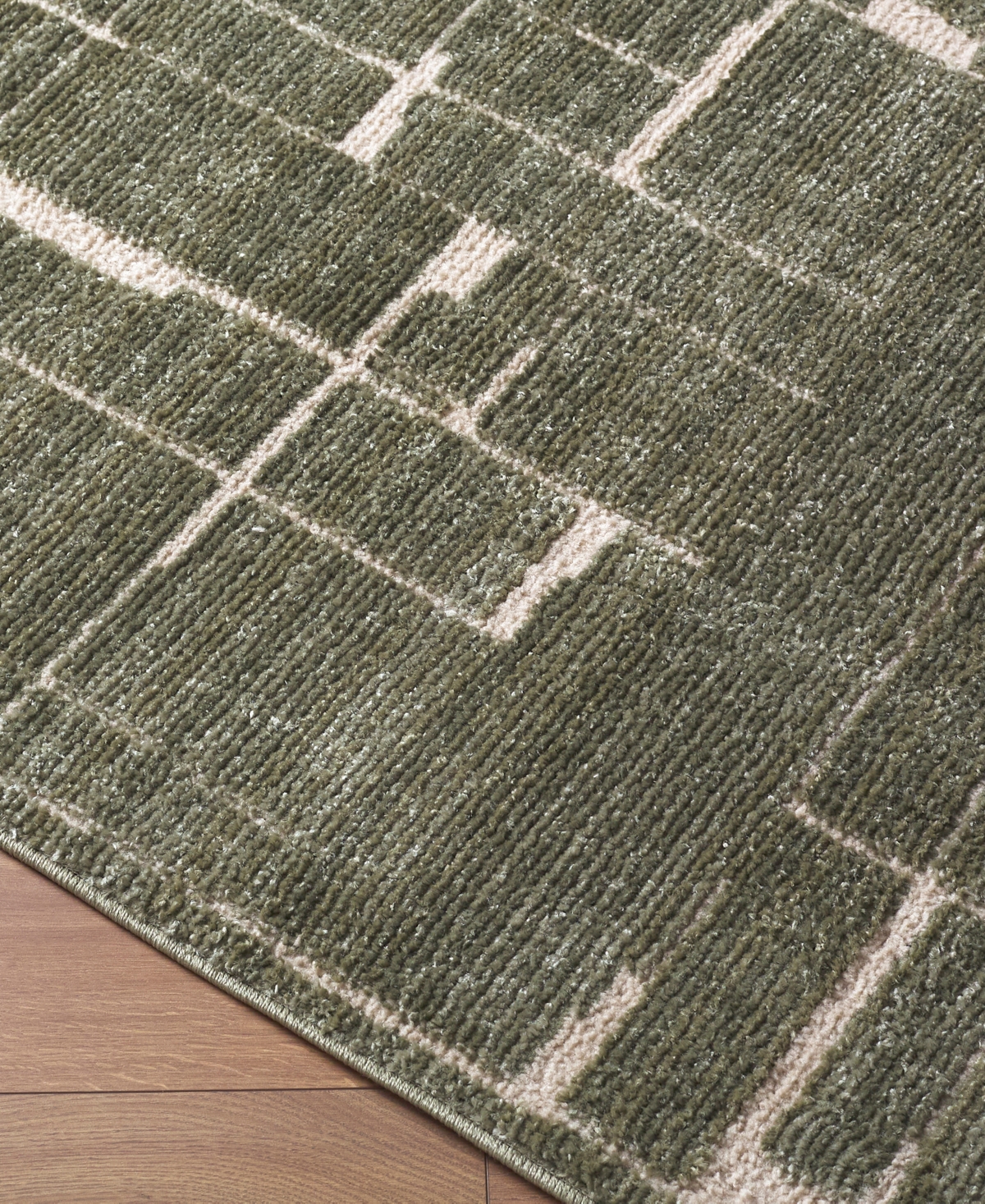 Elle Decor x Livabliss Alma 886433 6'7"x9' Area Rug
