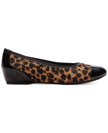 rockport total motion ballet flats