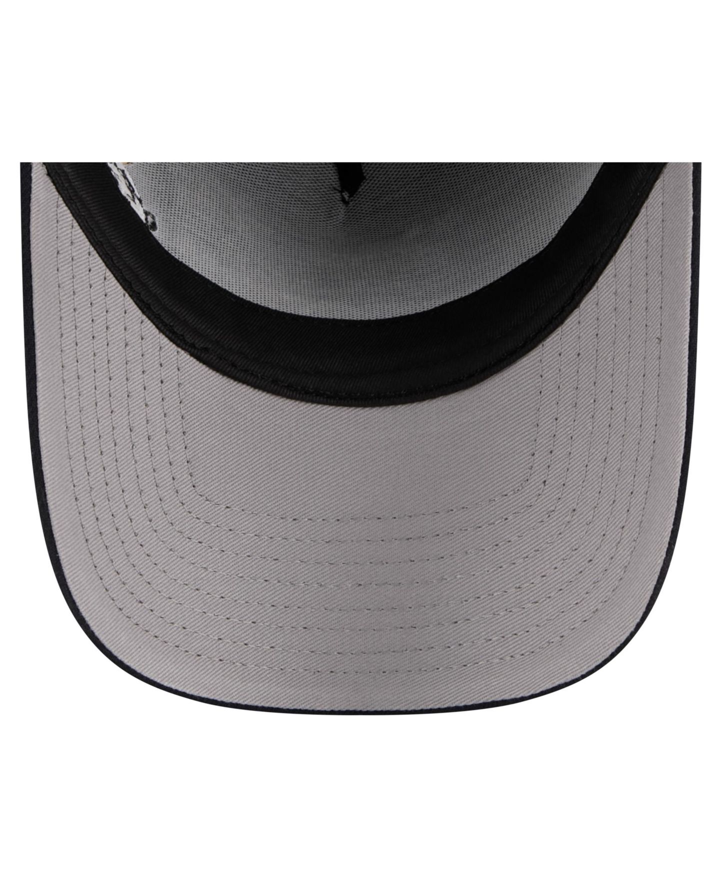 Детская кепка New Era Navy Cleveland Guardians Looney Tunes A-Frame 9FORTY Adjustable Hat — фото 2