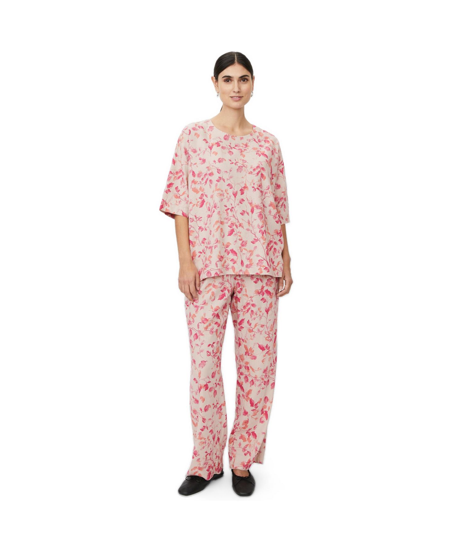 Женский топ Masai Copenhagen MaDegana Floral-Print 3/4-Sleeve Linen-Blend, цвет: Carmine — фото 2