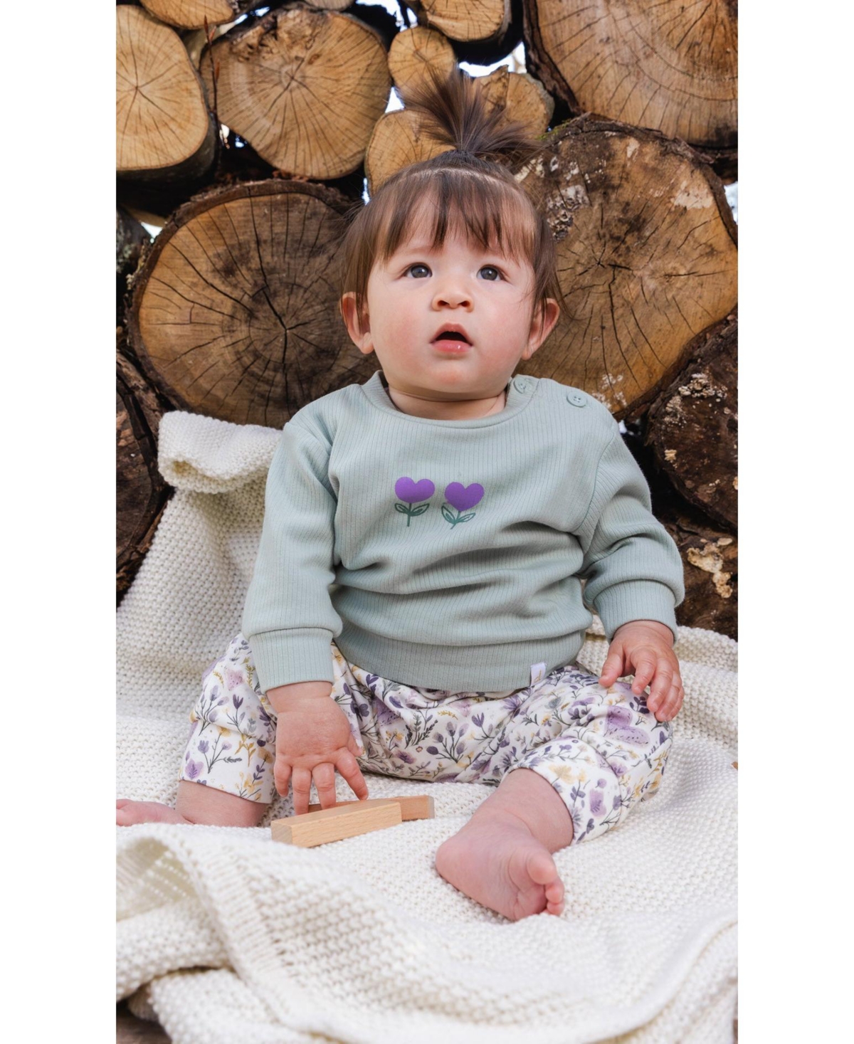 Deux par Baby Girls ( 3M to 24 M ) Cotton Pants and Top Set Heart Print