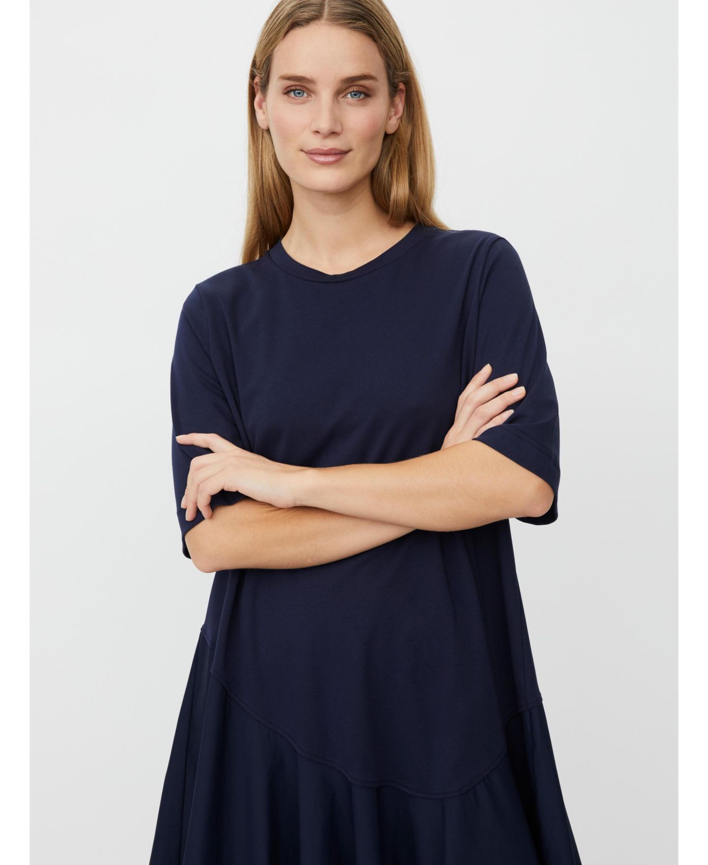 Женское платье Masai Copenhagen Asymmetric Detail A-Line Short-Sleeve, цвет: Тёмно-синий — фото 4
