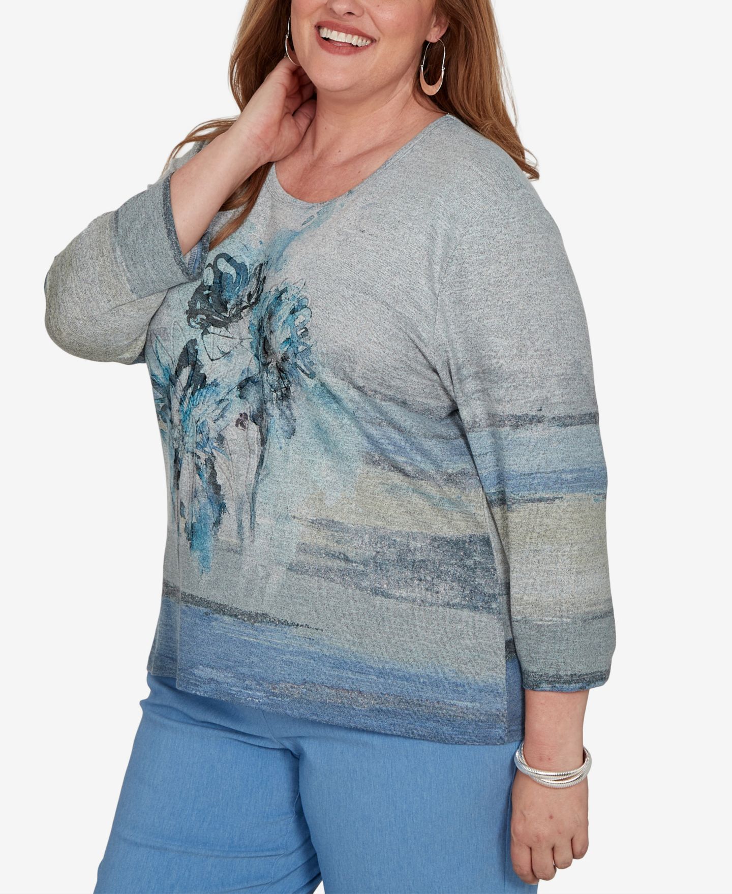 Женская блузка Alfred Dunner Plus Size Provence Painted-Floral 3/4-Sleeve Lace, цвет: Синий разноцветный — фото 2