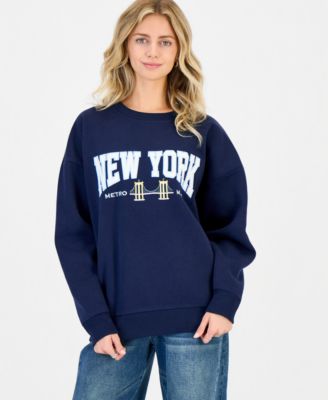 Juniors' Oversized Embroidered Fleece Sweatshirt