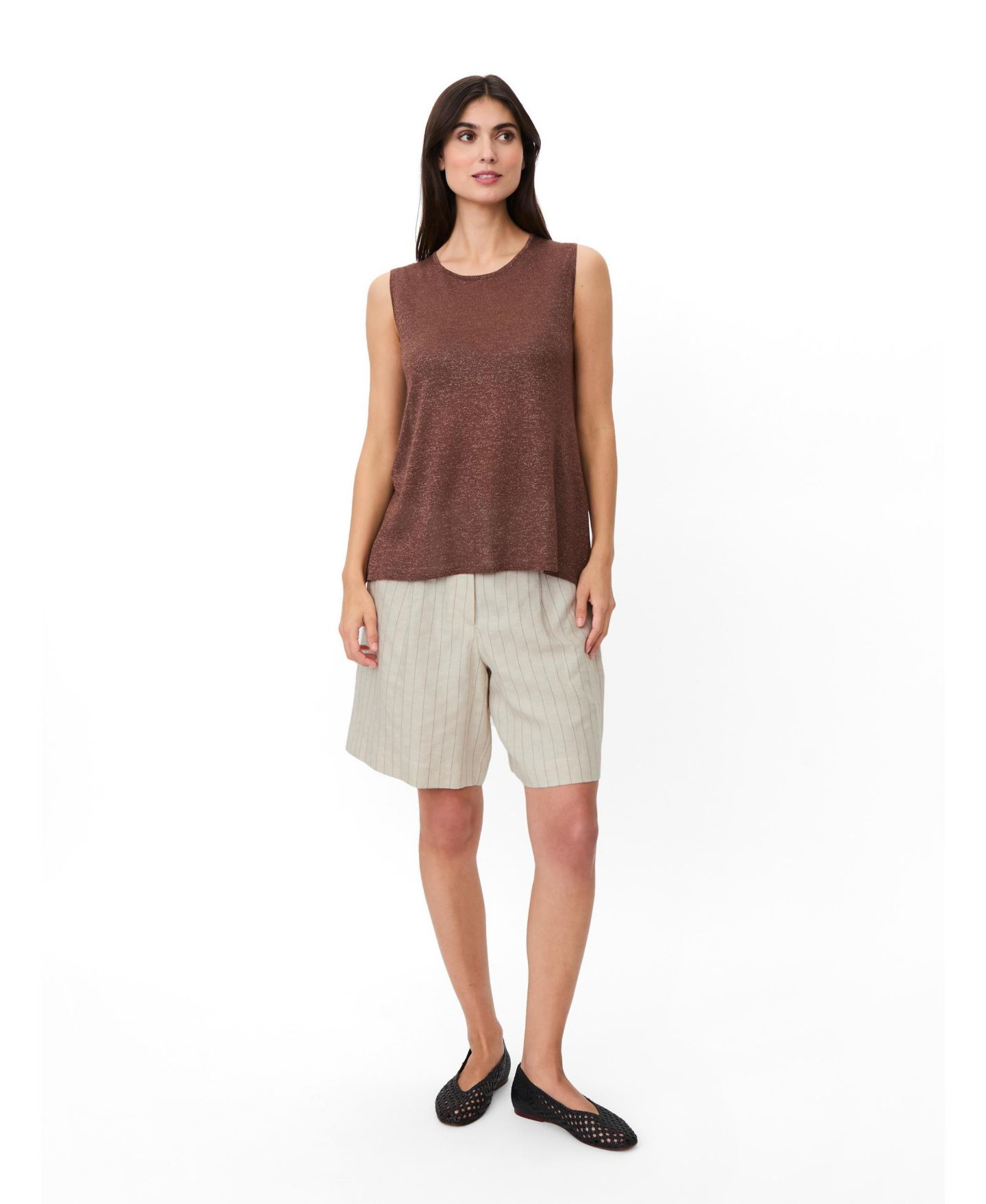 Женские шорты Masai Copenhagen Mapauletta Pinstripe Linen-Blend Pleated Shorts, 26" Inseam, цвет: Туманный — фото 2