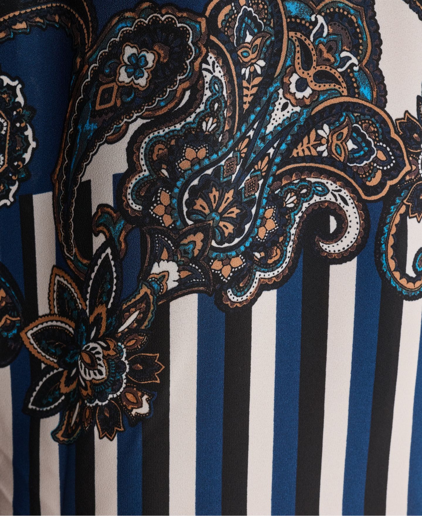 Женская блузка BCBG Halter Sleeveless Print, цвет: Чёрный разноцветный — фото 7