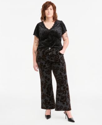 Plus size Flocked Floral-Print Flared-Leg Denim Pants