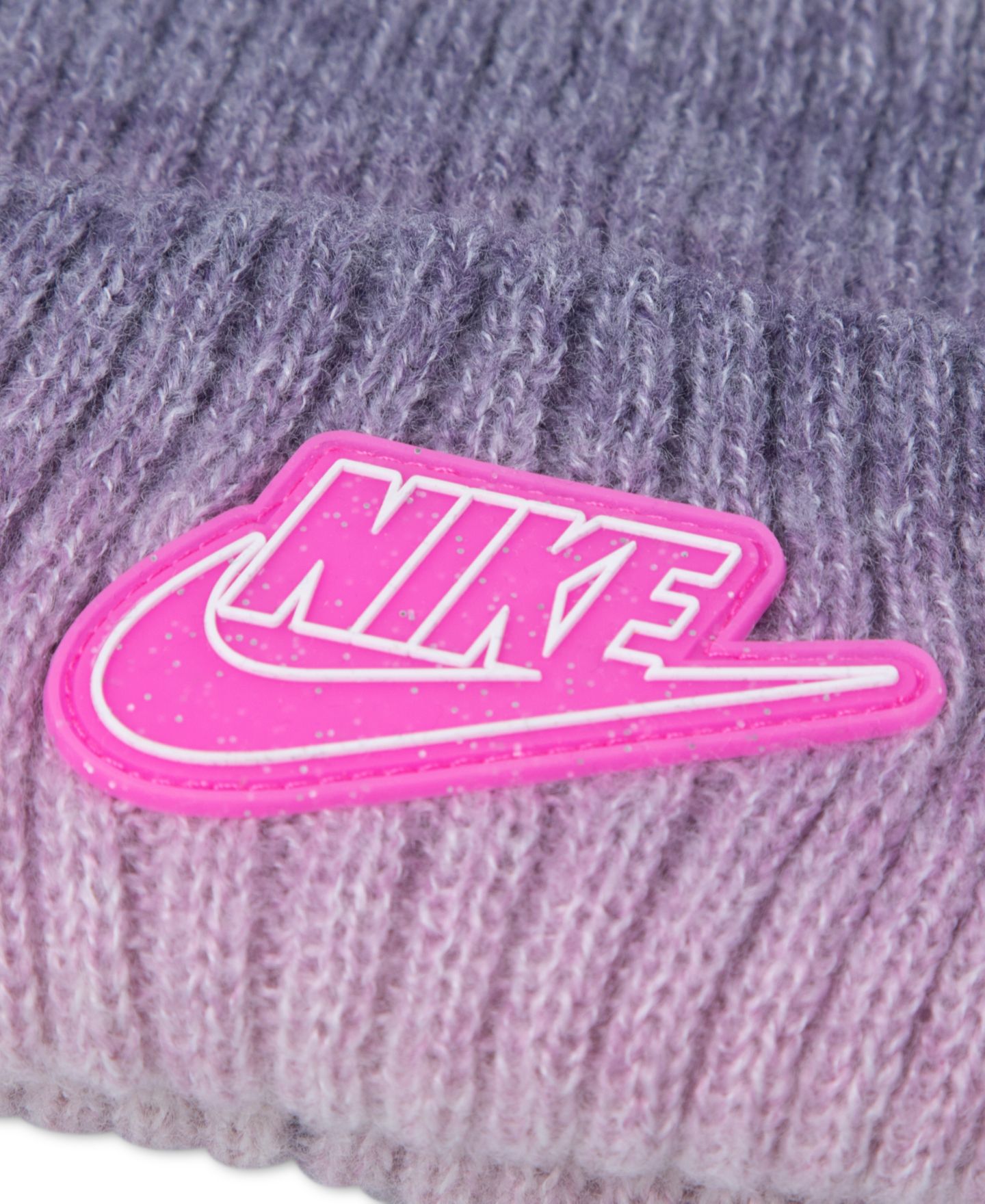Комплекты Nike Girls' 7-16 Gradient Peak Pom Beanie and Gloves, 2-Piece Set, цвет: Розовый — фото 3