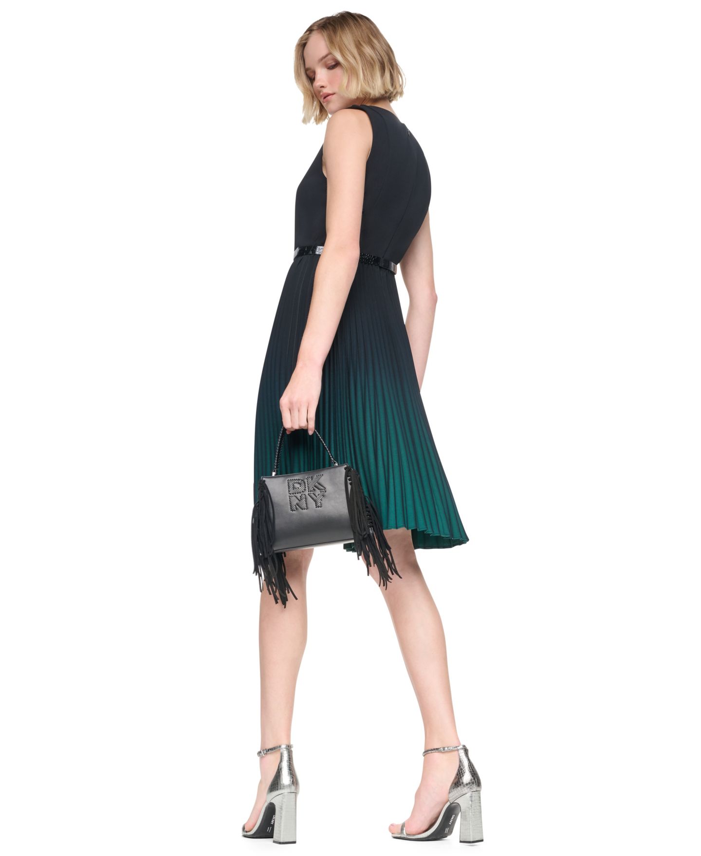 Женское платье DKNY Belted Ombre Pleat V-Neck, цвет: Чёрный — фото 6