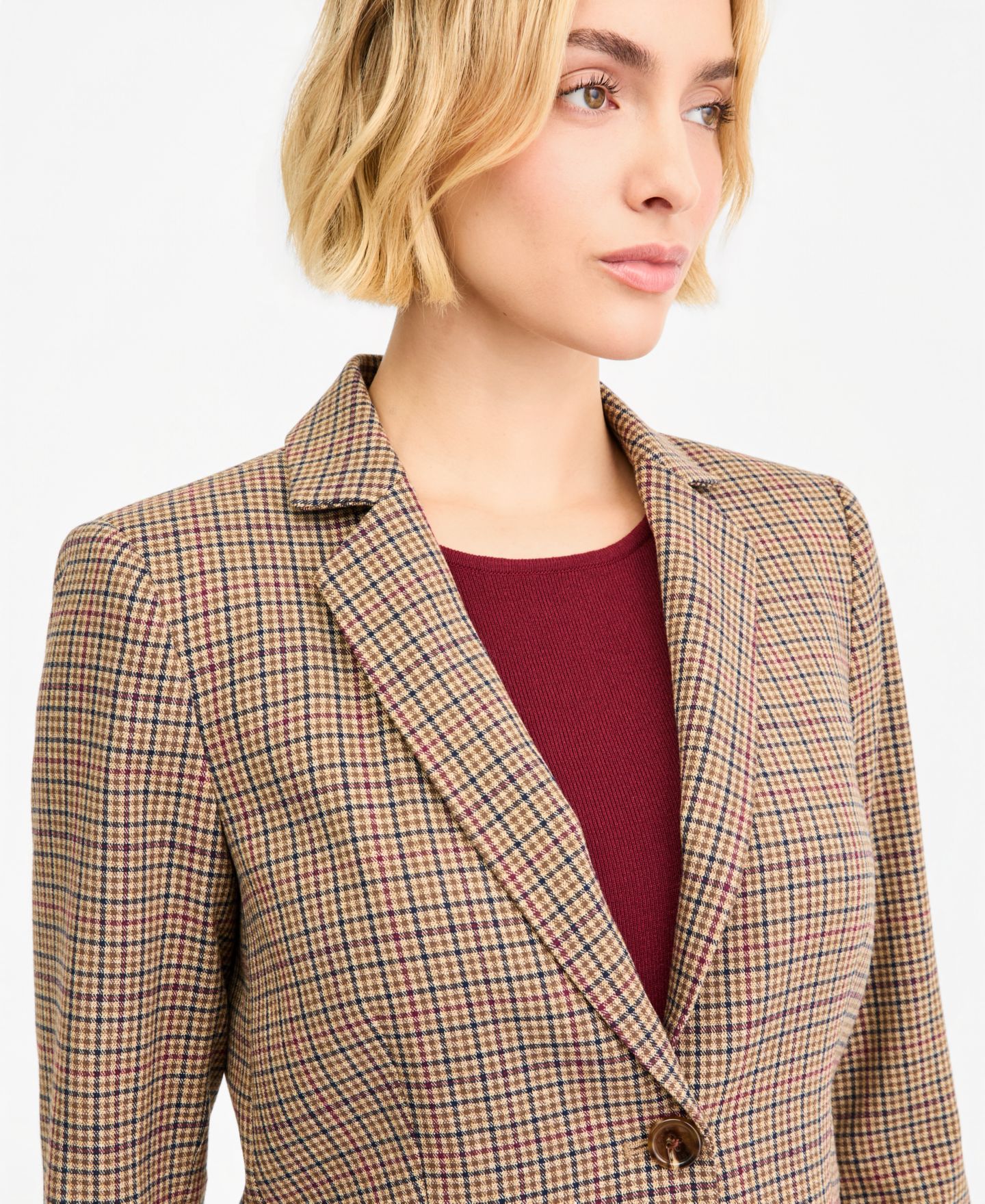 Женский пиджак Tahari ASL Glenn Plaid 2-Button Blazer, цвет: Клюквенный разноцветный — фото 4