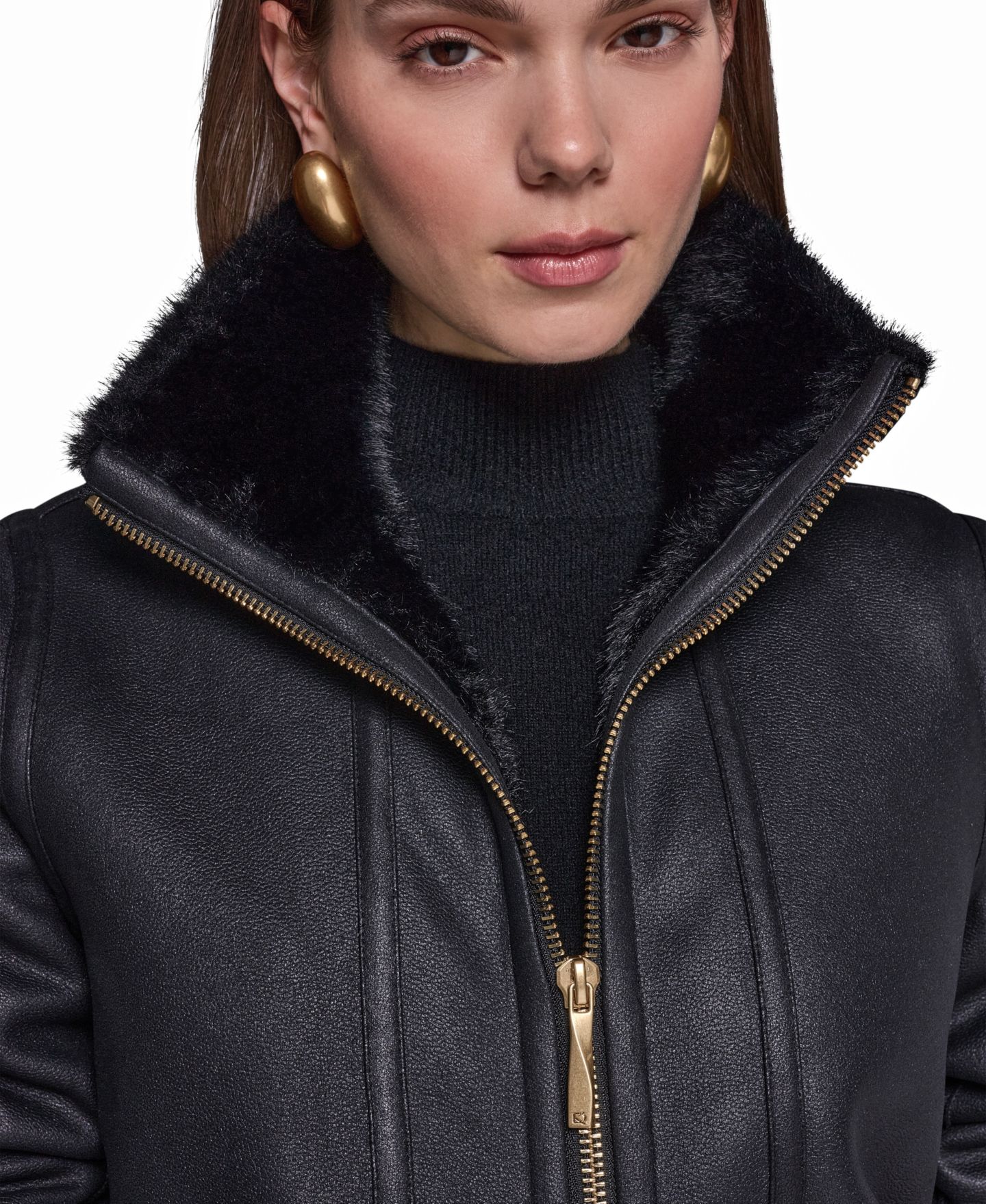 Женское пальто Donna Karan New York из искусственной овчины с отложным воротником, цвет: Чёрный — фото 4