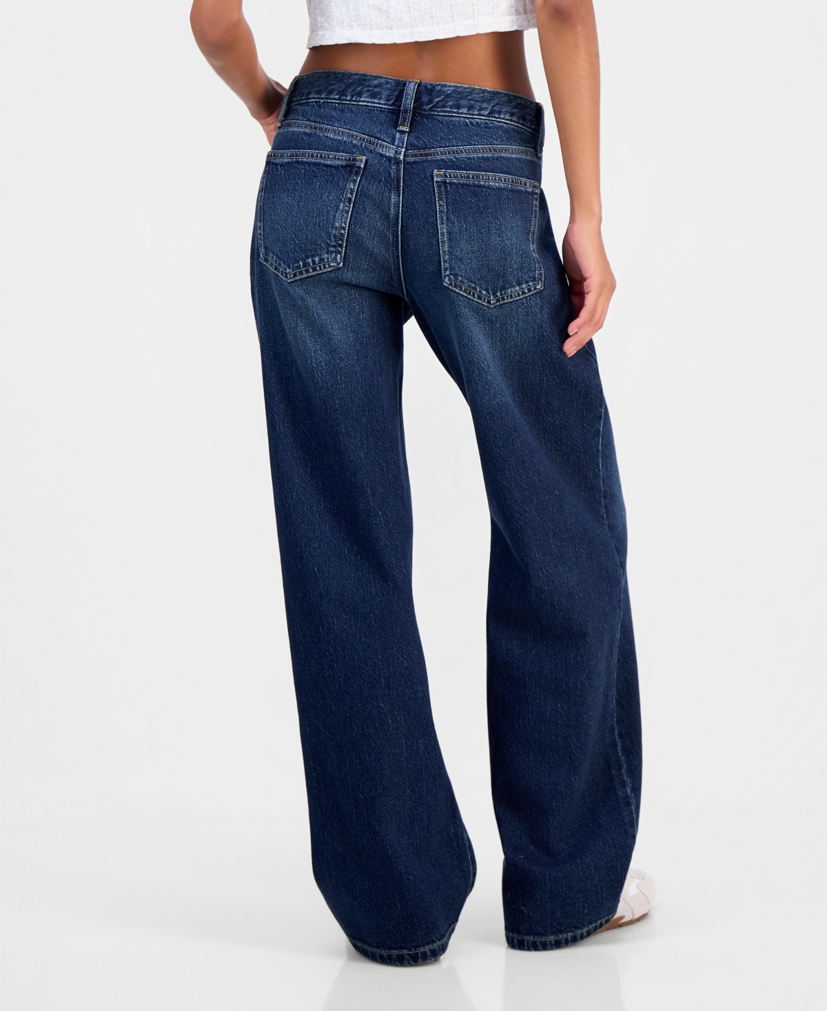 Celebrity Pink Juniors' Straight V Pitch Mid-Rise Cotton-Blend Jeans