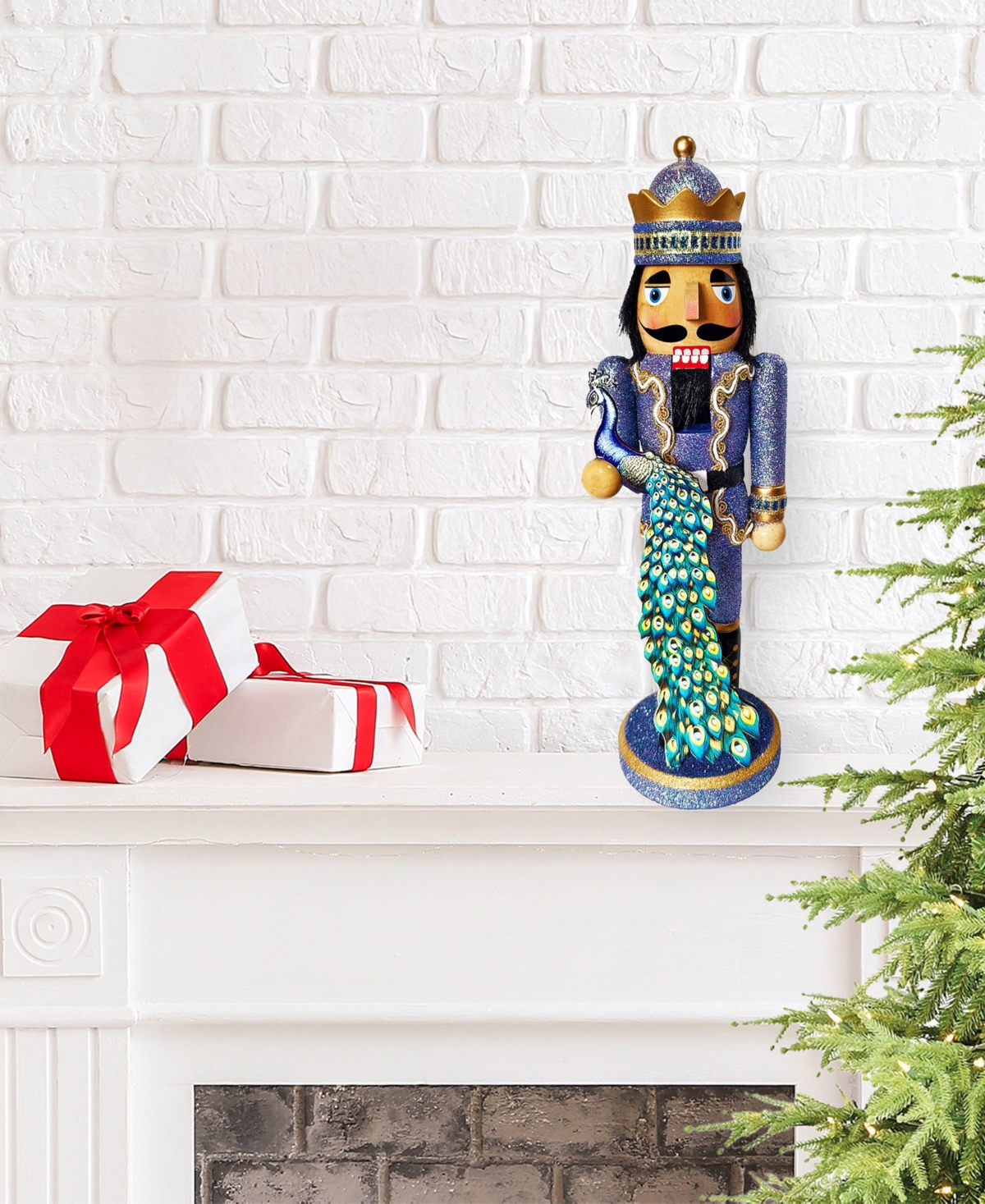 Santa's Workshop 14" Peacock King Nutcracker