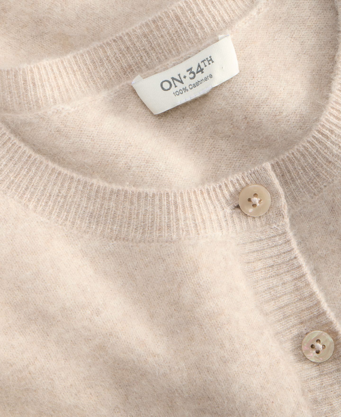 Женский кардиган On 34th 100% Cashmere Cropped Brushed Shrunken, цвет: Миндальный кремовый меланжевый — фото 4