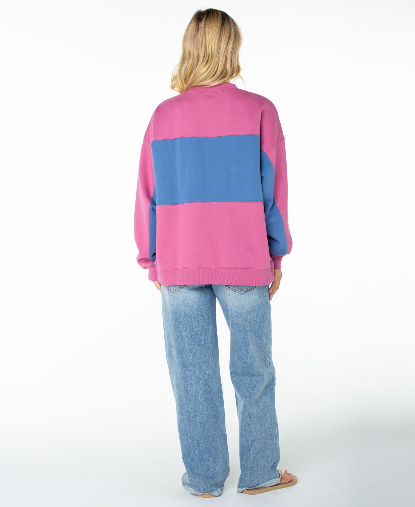 Женская толстовка Roxy Lineup Oversized Crew Colorblock Graphic Cotton-Blend, цвет: Красный фиолетовый — фото 4