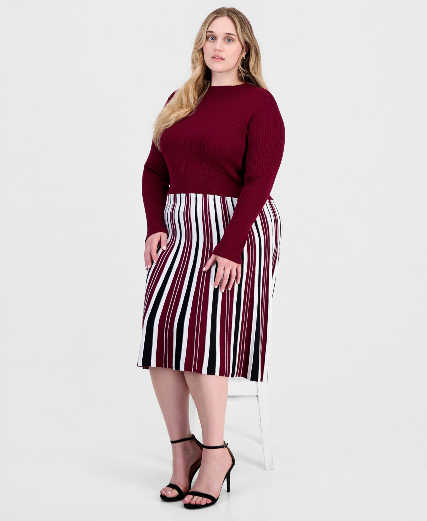 Женское платье Robbie Bee Plus Size Mock-Neck Long-Sleeve A-Line Midi, цвет: Чёрный — фото 2