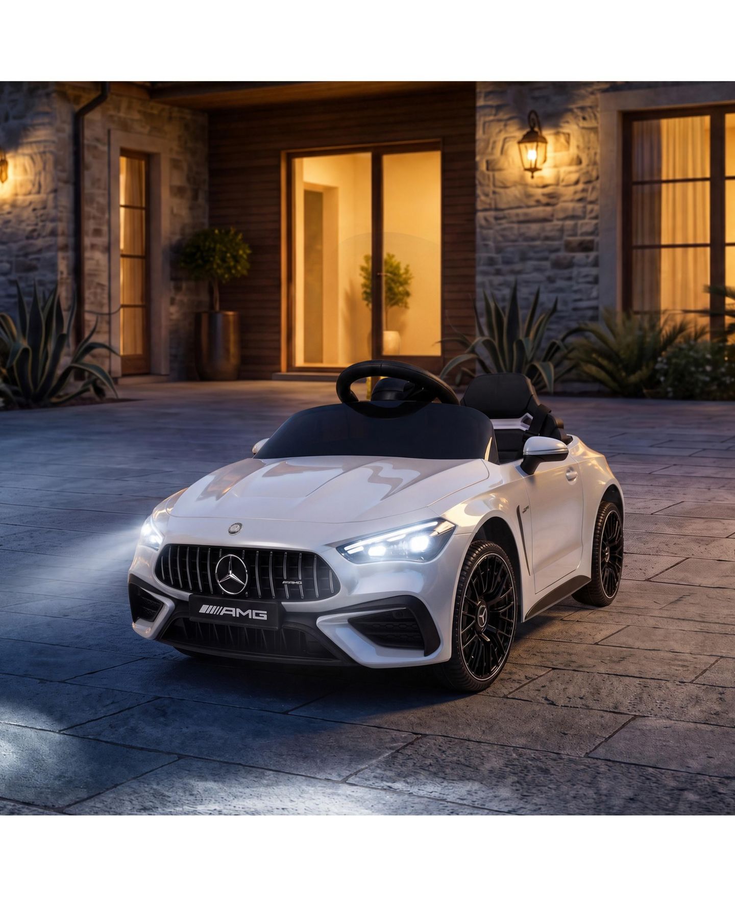 Детская игрушка Qaba Mercedes Amg Cle 53 39" L Electric Ride-On Car with Remote Control, 1 Seat, Ages 3+, цвет: Белый — фото 7