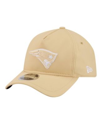 Men's Tan New England Patriots Apex 9FORTY Adjustable Hat