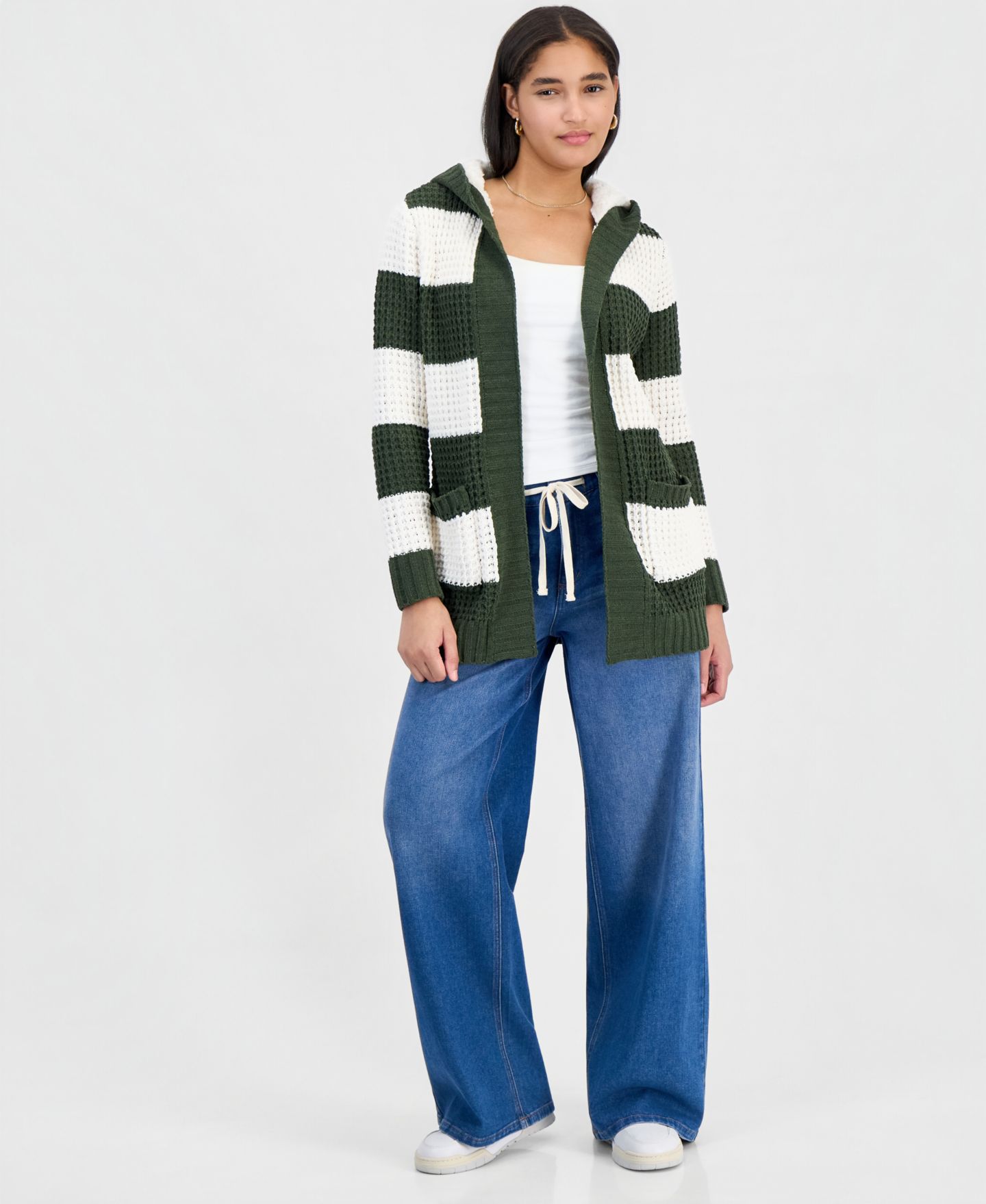 Женский кардиган Madden Girl Juniors' Hooded Sherpa Striped, цвет: Зелёный / Белый полосатый — фото 2