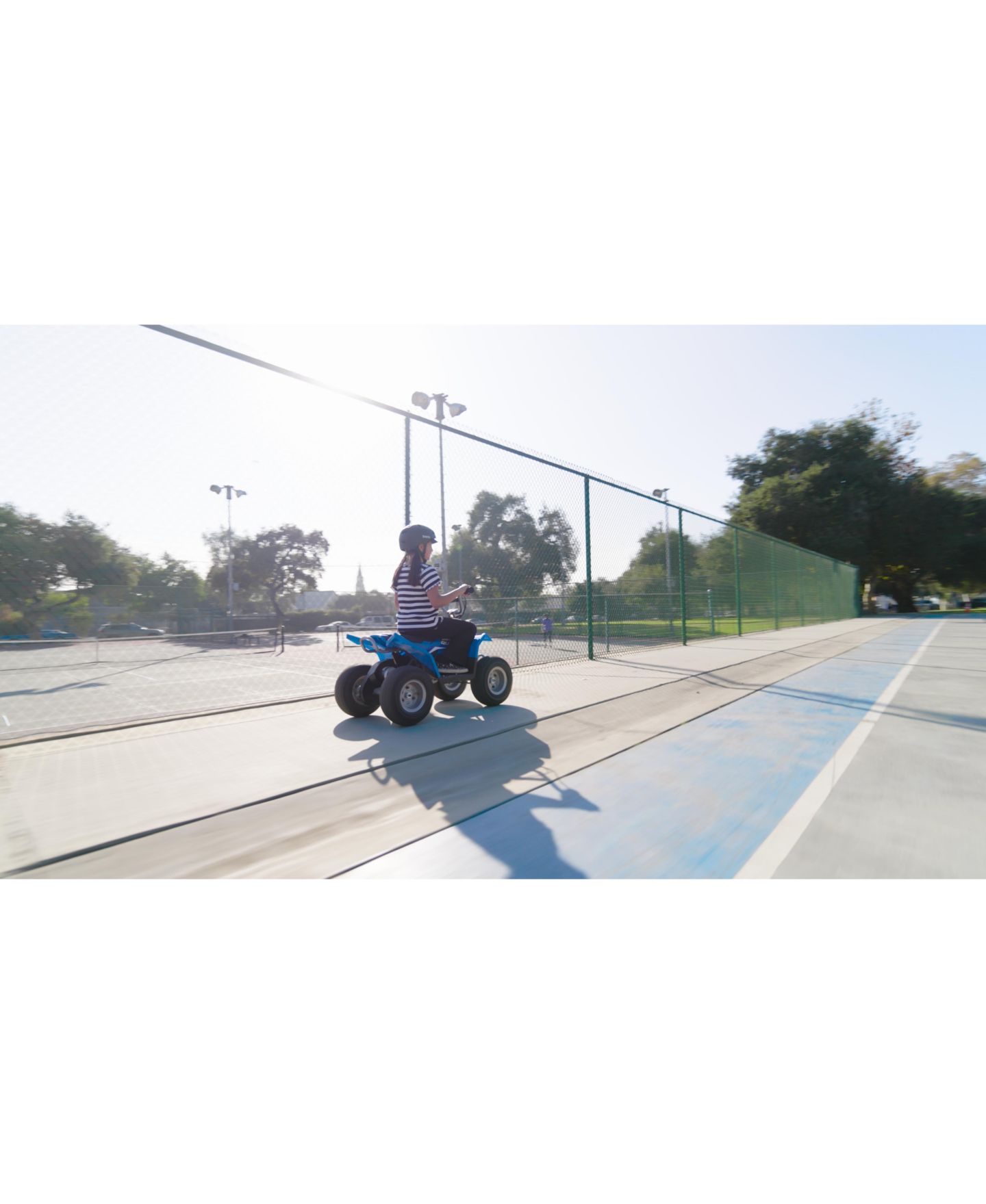 Детская игрушка Razor Mini Dirt Quad Electric Off-Road 4-Wheeler, 24V System, Ages 8+ — фото 5