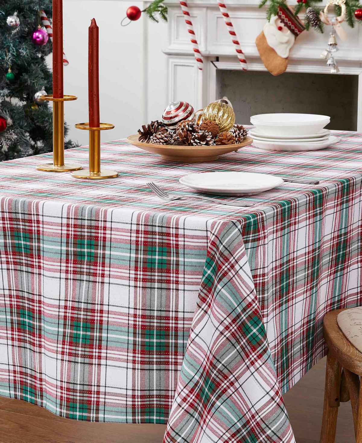 Avanti Holiday Plaid Tablecloth