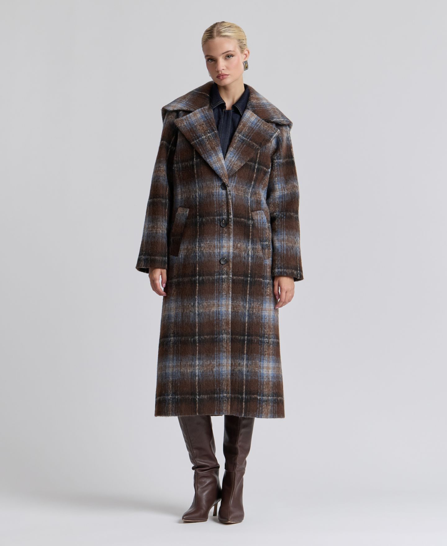 Женское пальто Avec Les Filles Plaid Notch-Collar Maxi, цвет: Коричневый синий клетчатый — фото 2