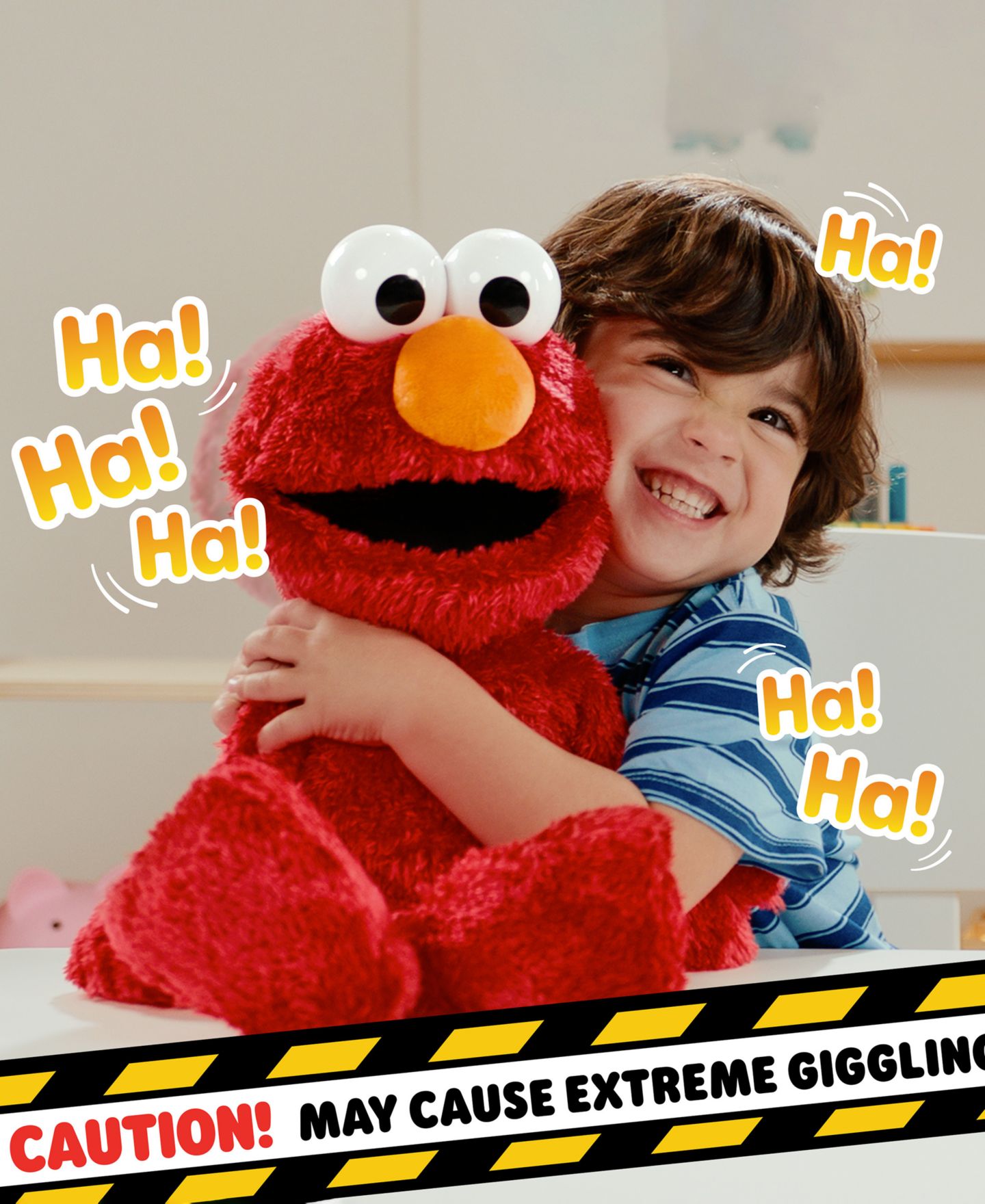 Детская мягкая игрушка Sesame Street Tickle Me Elmo Giggle Max 18" Interactive Plush, Ages 18 months+ — фото 3