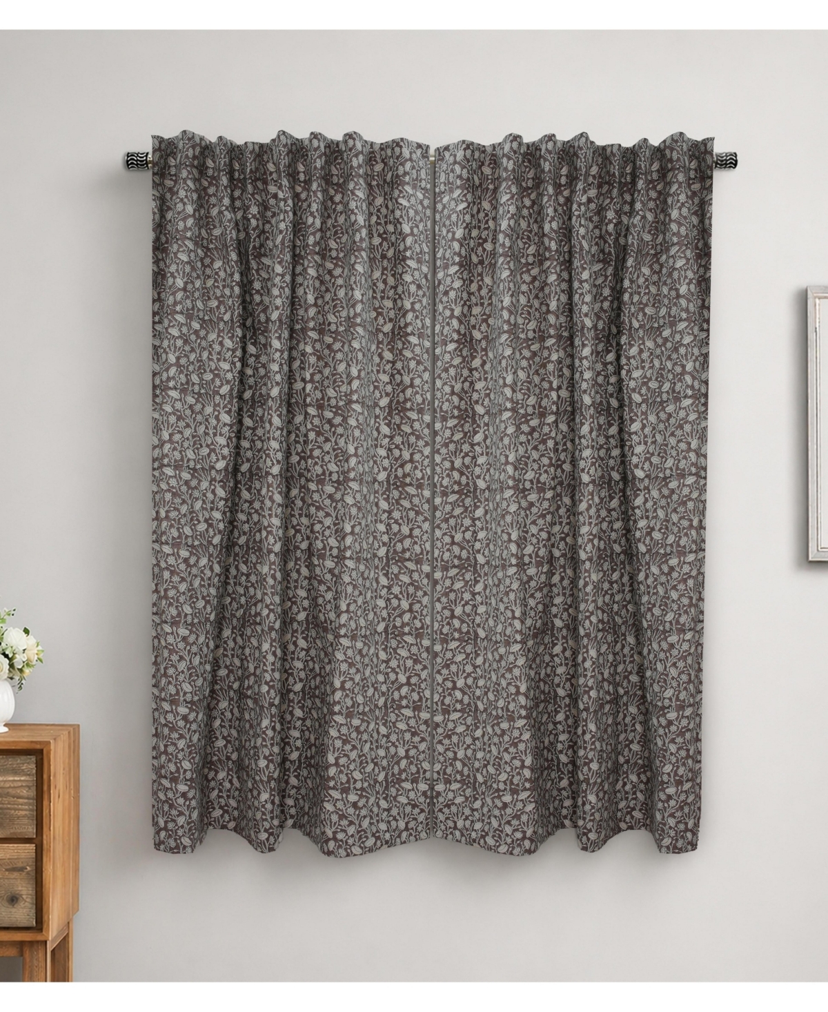 Fabdivine Pishta Handcrafted Floral Vintage Pure Linen Curtain