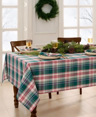 Holiday Fireside Plaid Tablecloth, 60" x 102"
