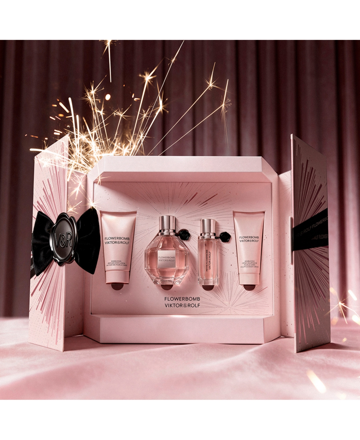 Viktor & Rolf 4-Piece Flowerbomb Eau de Parfum Gift Set