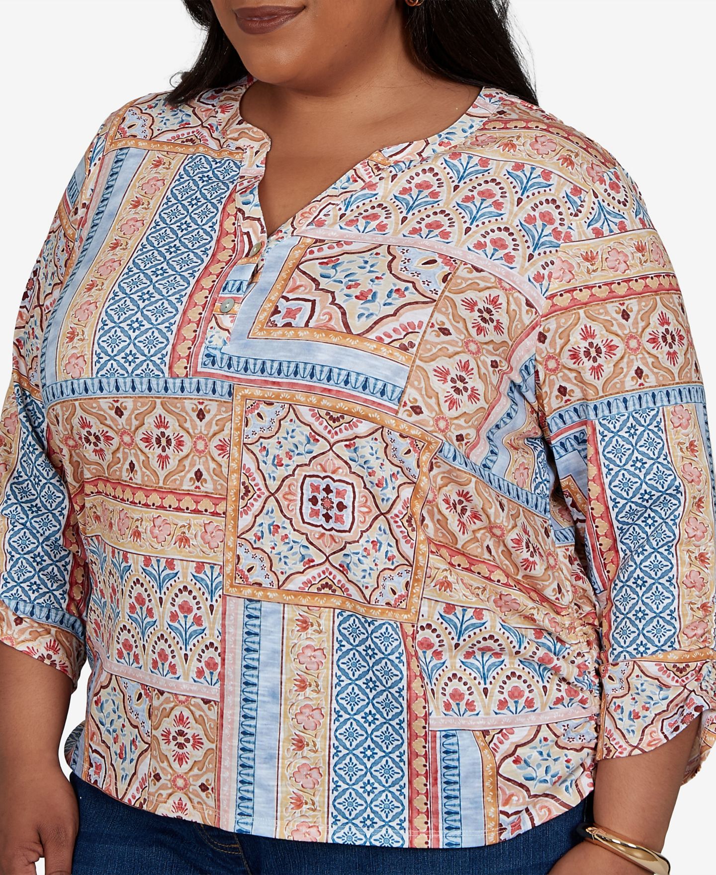 Женская блузка Alfred Dunner Plus Size 3/4-Sleeve Patchwork-Print, цвет: Синий разноцветный — фото 3