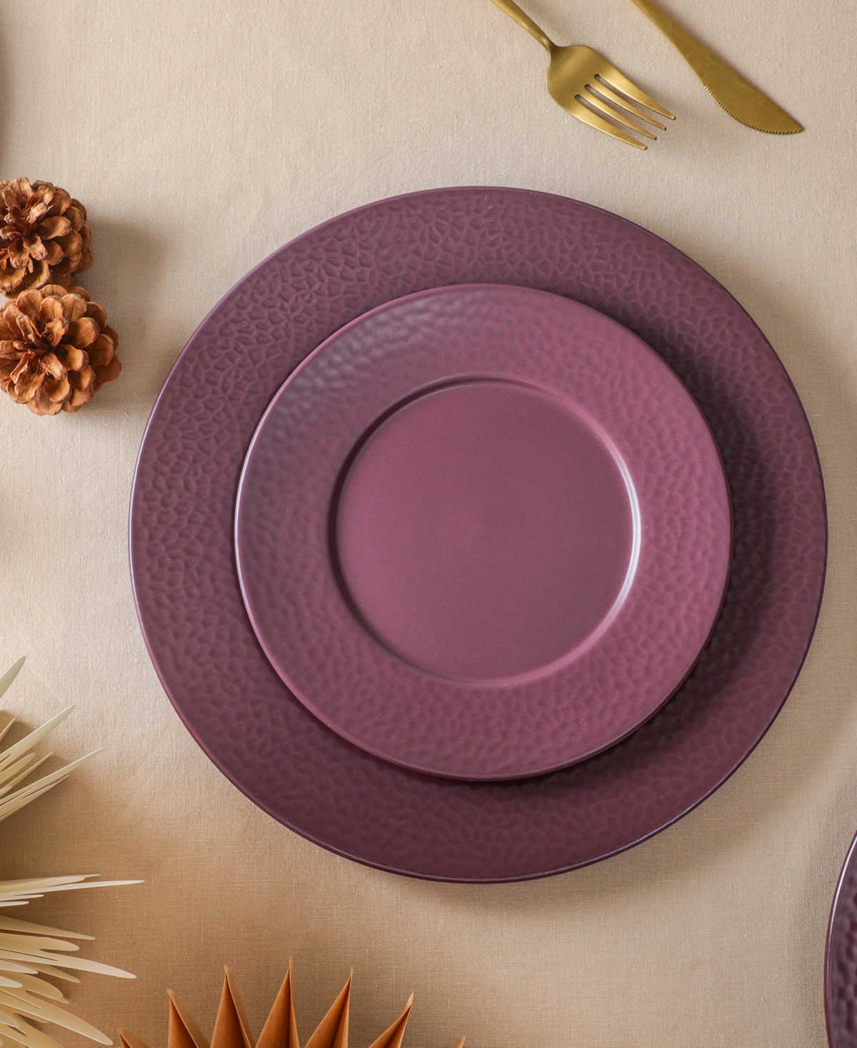 Stone Lain Topaz 24-Piece Dinnerware Set, Service for 8