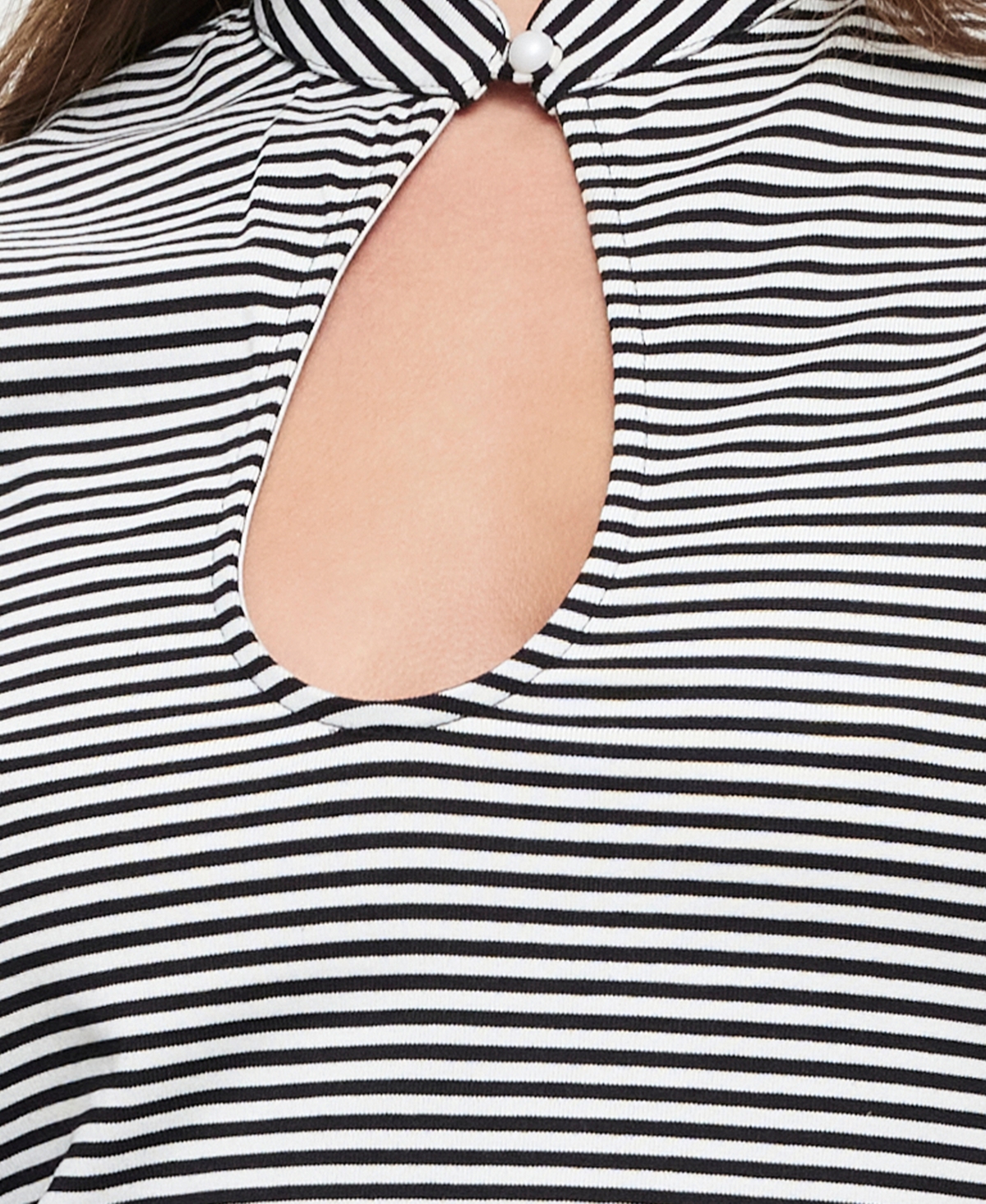 Lioness Women's Bloom Peephole Stripe Short-Sleeve Crop Top