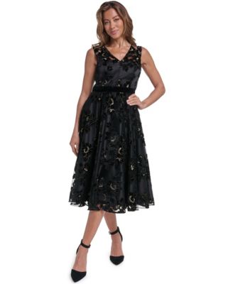 Women's Sleeveless V-Neck Floral-Print Dress