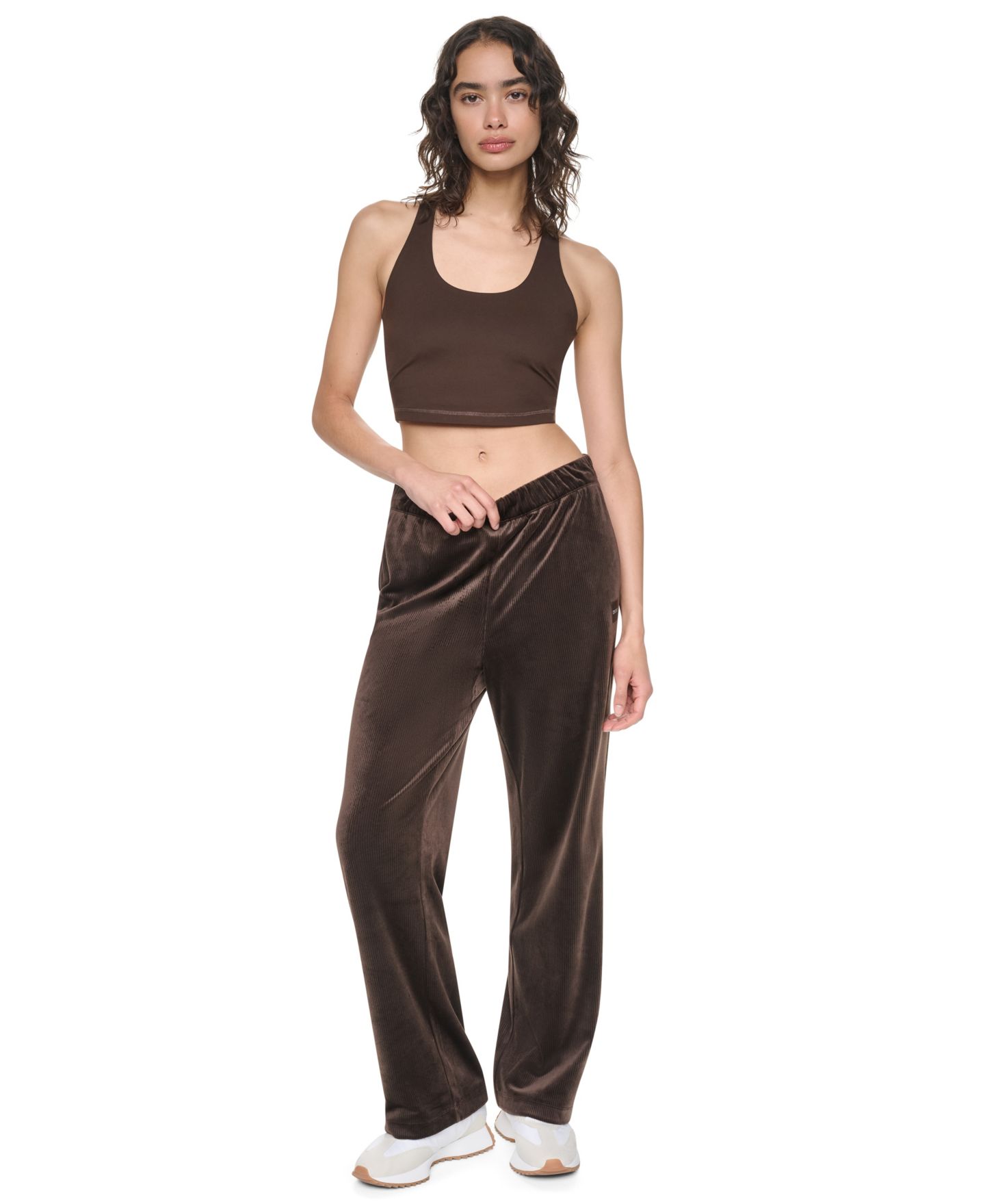 Женские брюки DKNY Sport High-Rise Ribbed Super-Soft Velour Straight Leg, цвет: Чёрный — фото 18