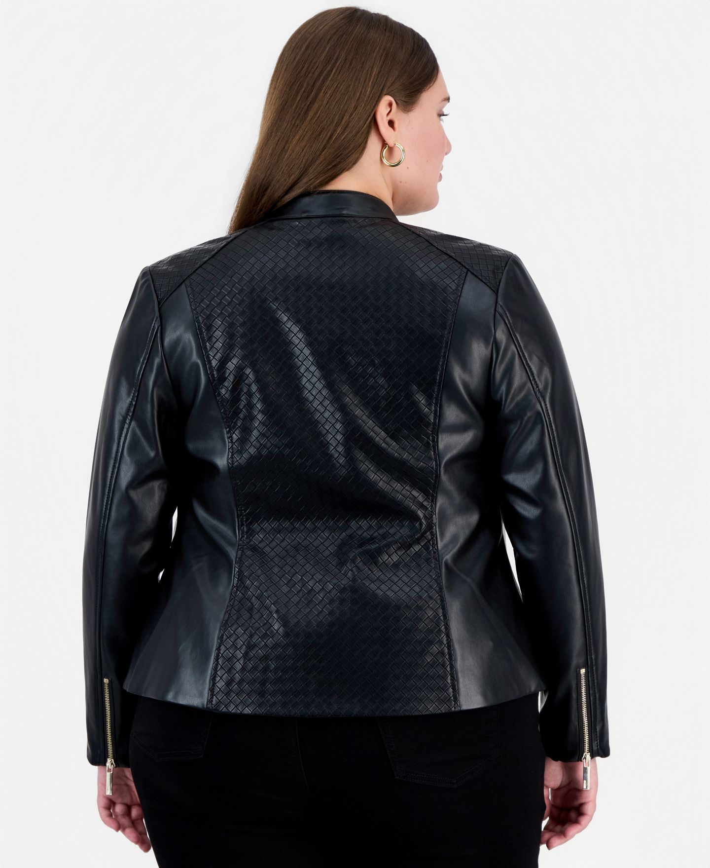Женская куртка GUESS Plus Size Faux Leather Basketweave Moto, цвет: Чёрный — фото 6