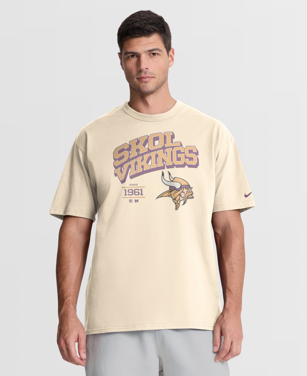 Nike Men's Minnesota Vikings Max90 Vintage Graphic T-Shirt