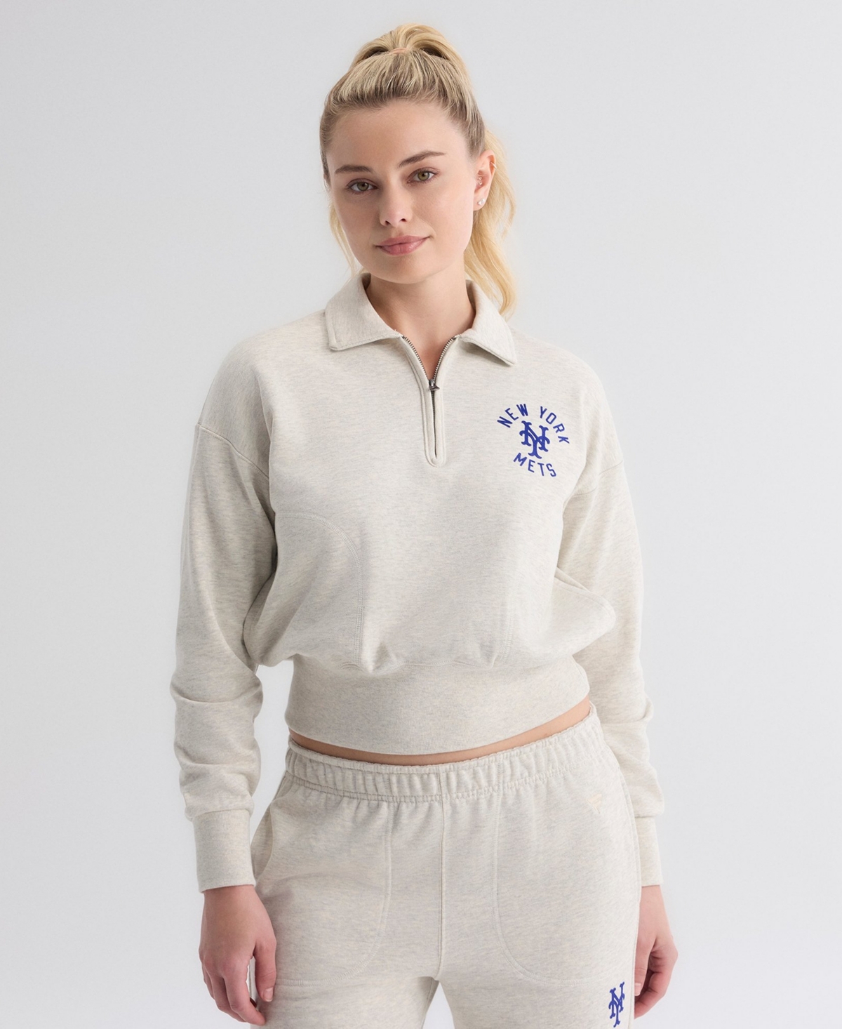 Fanatics Women's New York Mets Cropped Polo Collar Quarter-Zip Sweatshirt