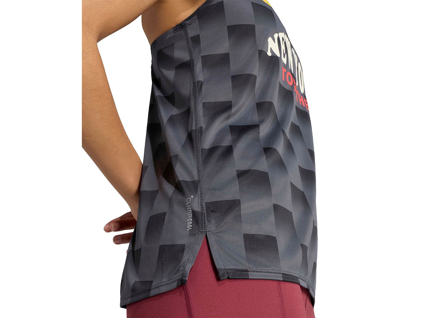 Женские топы adidas Adizero N Slim-Fit Crewneck Running, цвет: Карбоновый / Чёрный — фото 3